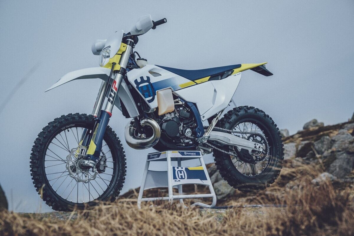 Husqvarna Enduro 2024: benvenuta, rivoluzione! [VIDEO]
